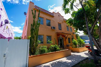 1560 SW 5TH STREET