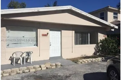 1118 NW 2nd Ave #1118 1