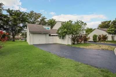 12734 Spinnaker Ln (2)