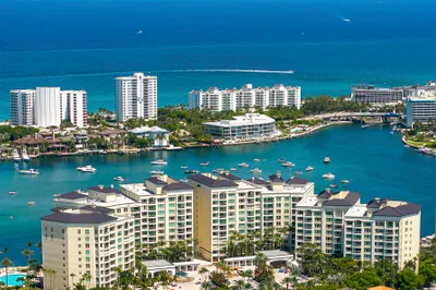 2-Mizner Grand