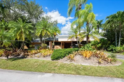 7625 SW 178th Ter 1