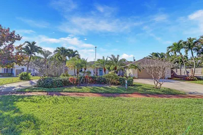 5140 Laird Lane 1