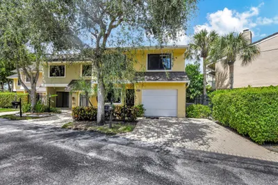 5648 Santiago Circle 1