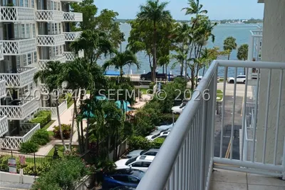 1440 Brickell Bay Dr #509 1