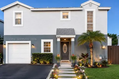 9044 SW 148 Ct 0 1