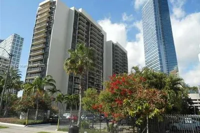 1450 Brickell Bay Dr #401 1