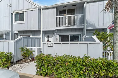 6343 Riverwalk Lane #3 1