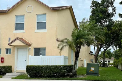 6619 Winfield Boulevard #9 1