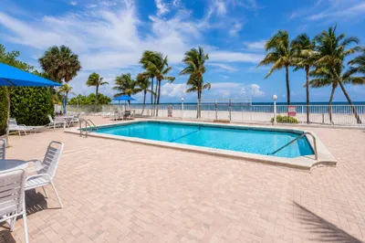 1000 S Ocean Boulevard #16l 1