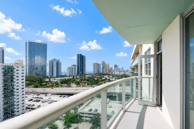 19390 Collins Ave #1614 1