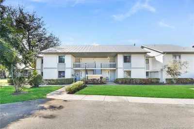 2216 NW 22nd Avenue #110 1