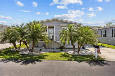 Welcome home to 82 Sandhill Blvd