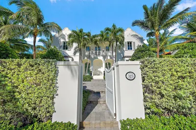 323 Seabreeze Avenue 1