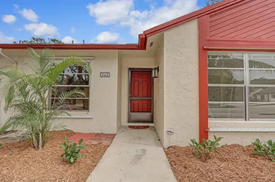 202 Palmetto Court 1