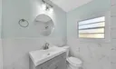 925 L Street Photo