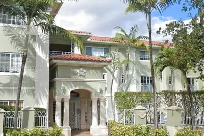 45 Antilla Ave #2A 1