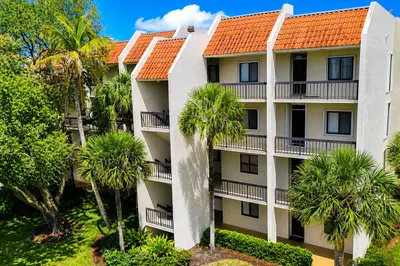 3050 Presidential Way #205 1