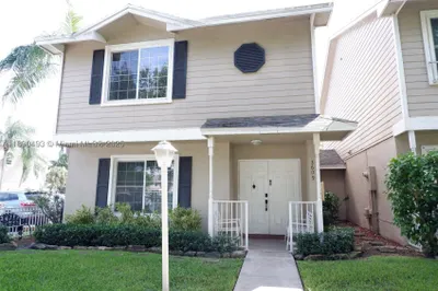 3609 NW 122nd Ter 1