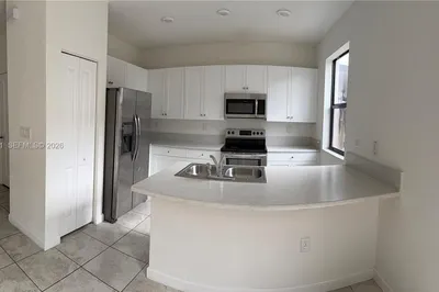 25180 SW 114th Ave #10 1