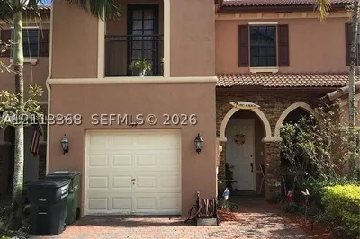 449 SE 37th Pl 1