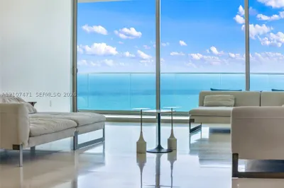 10201 Collins Ave #2506 1