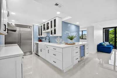 5600 N Flagler Drive #Unit 207 1