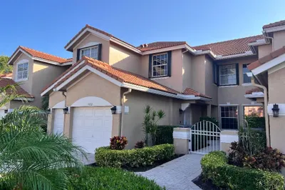 6584 Villa Sonrisa Dr