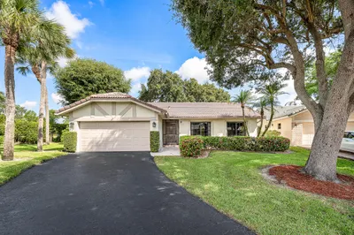 7852 Cloverfield Circle 1