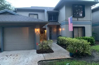 5674 SE Schooner Oaks Way #5674