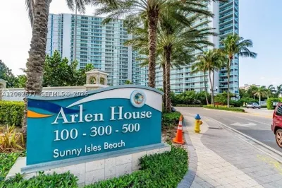 100 Bayview Dr #1114 1