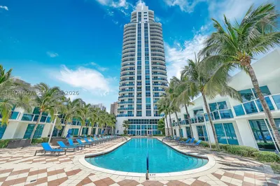1945 S Ocean Dr #2209 1