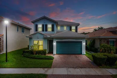 9013 NW 39th Street 1