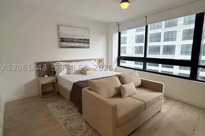 225 N Miami Ave #1506 1
