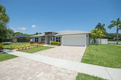 4008 Shelley Exterior-2