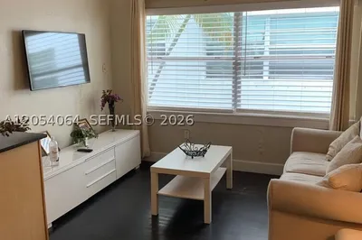 1555 Pennsylvania Ave #103 1