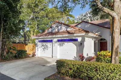 5632 Amersham Way