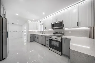 17860 SW 110th Ct 1