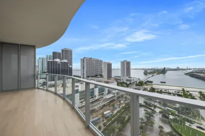 1400 Biscayne Boulevard #1904 1