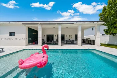 4280 SW 13th Ter 1