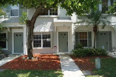 7870 Dixie Beach Circle 1