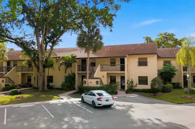 3053 Carambola Circle N #Unit 3053 1