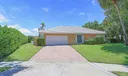 8 Interlachen Circle Photo