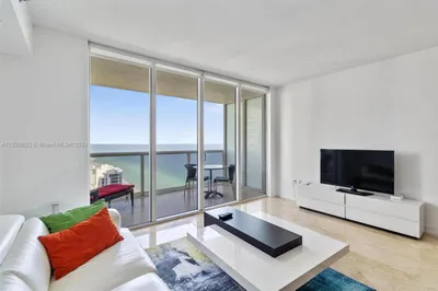 1830 S Ocean Dr #3809 1