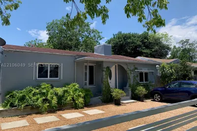 1438 NW 27th St 1