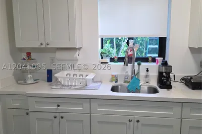711 Beacom Blvd #4 1