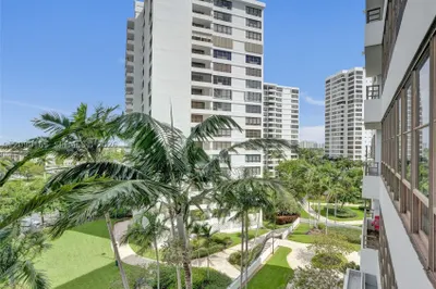 500 Three Islands Blvd #408 1