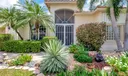 6711 E Liseron Photo