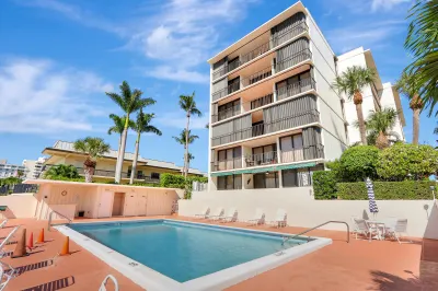 225 Beach Road #204 1