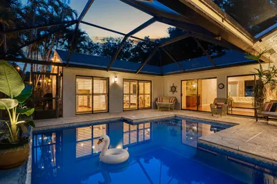 11220 NW 45th Street 1