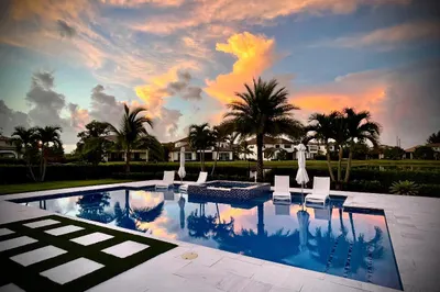 8156 Grand Prix Lane 1